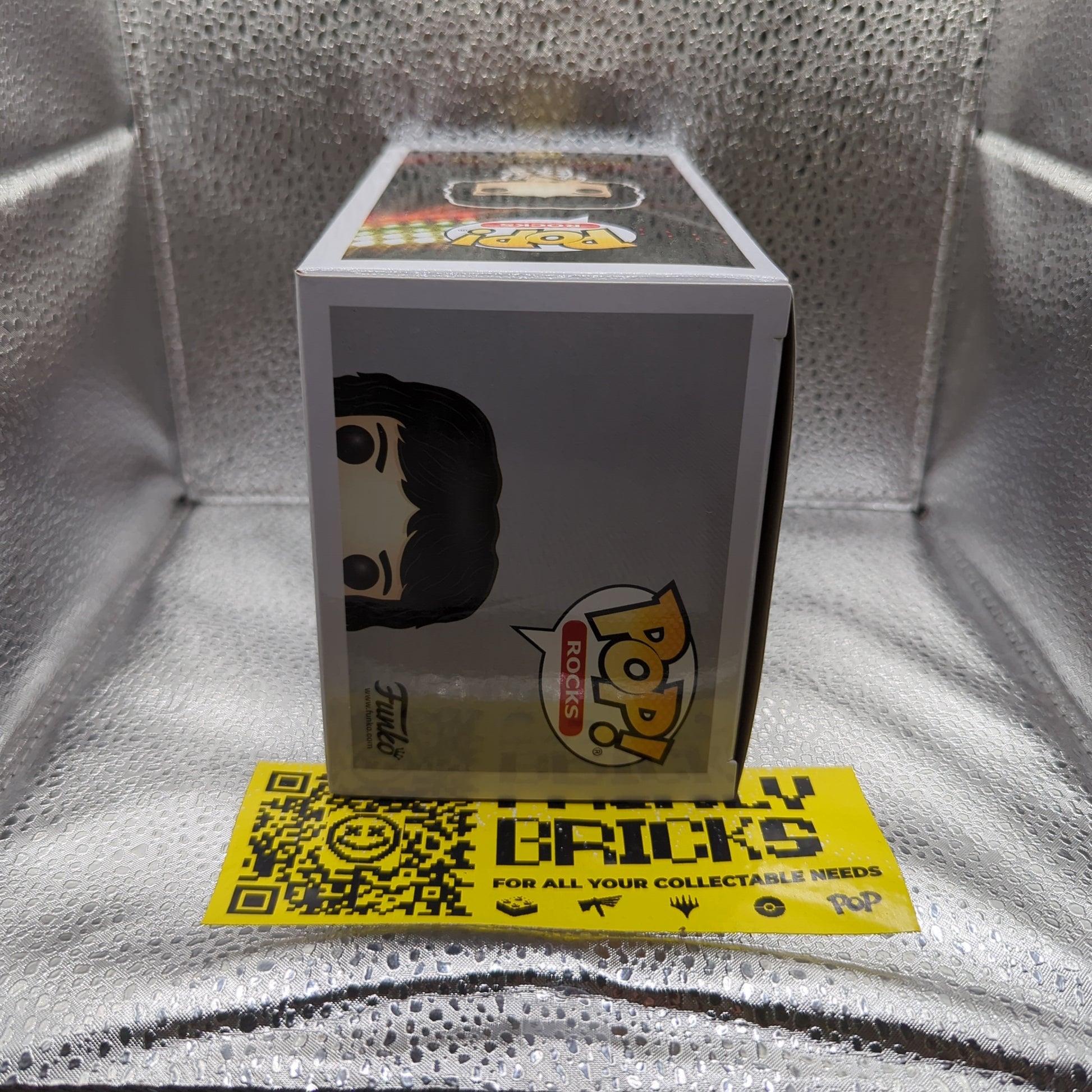 Funko Pop Rocks Vinyl Figure Queen - # 92 Freddie Mercury FRENLY BRICKS - Open 7 Days