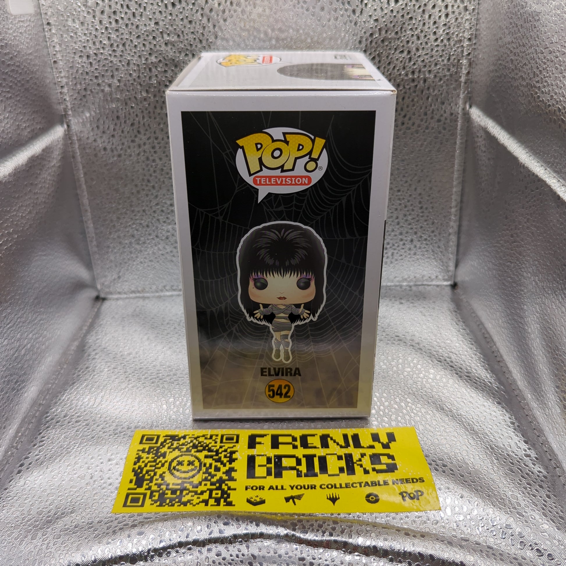 Elvira 542 Mistress of the Dark Special Edition Funko Pop Vinyl FRENLY BRICKS - Open 7 Days