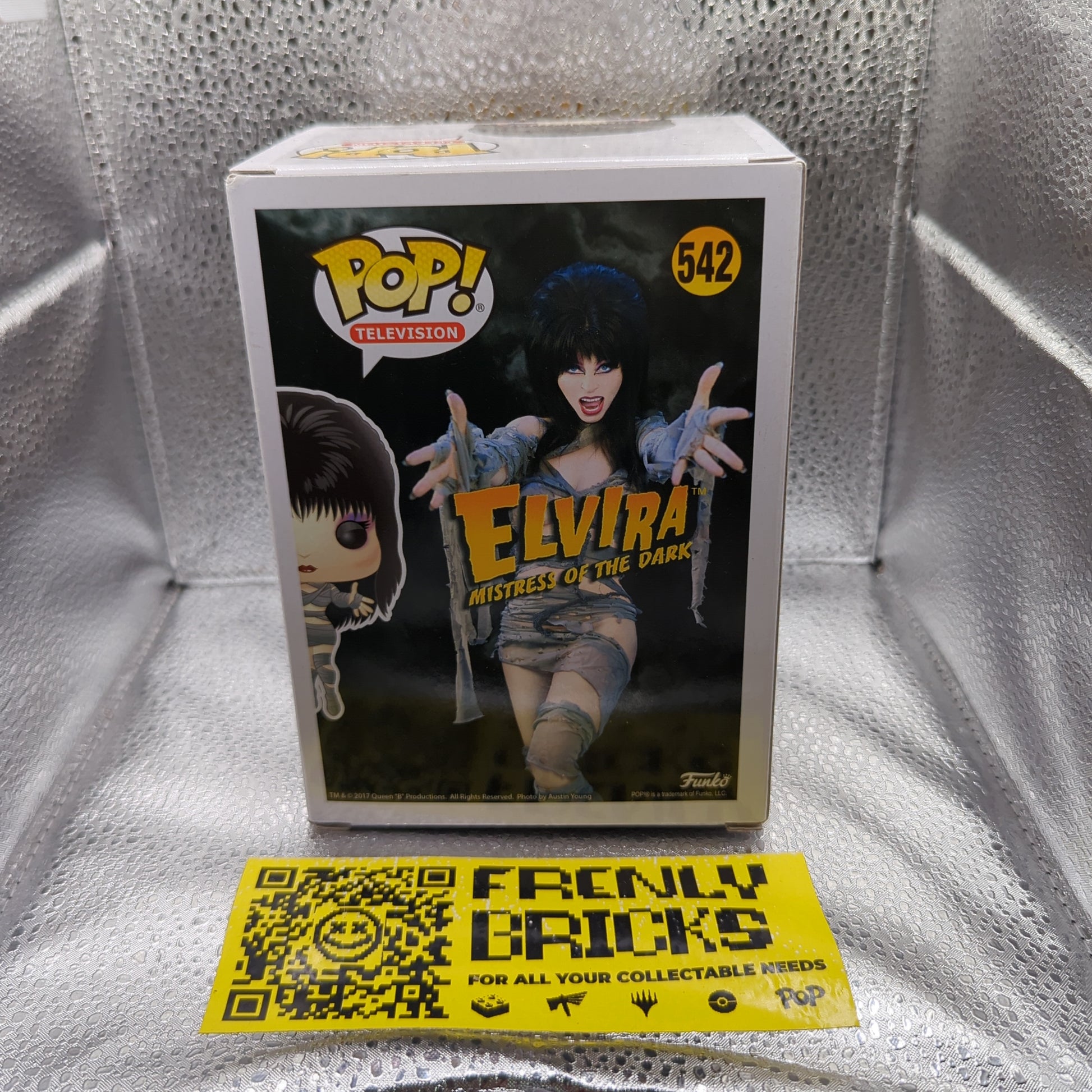 Elvira 542 Mistress of the Dark Special Edition Funko Pop Vinyl FRENLY BRICKS - Open 7 Days