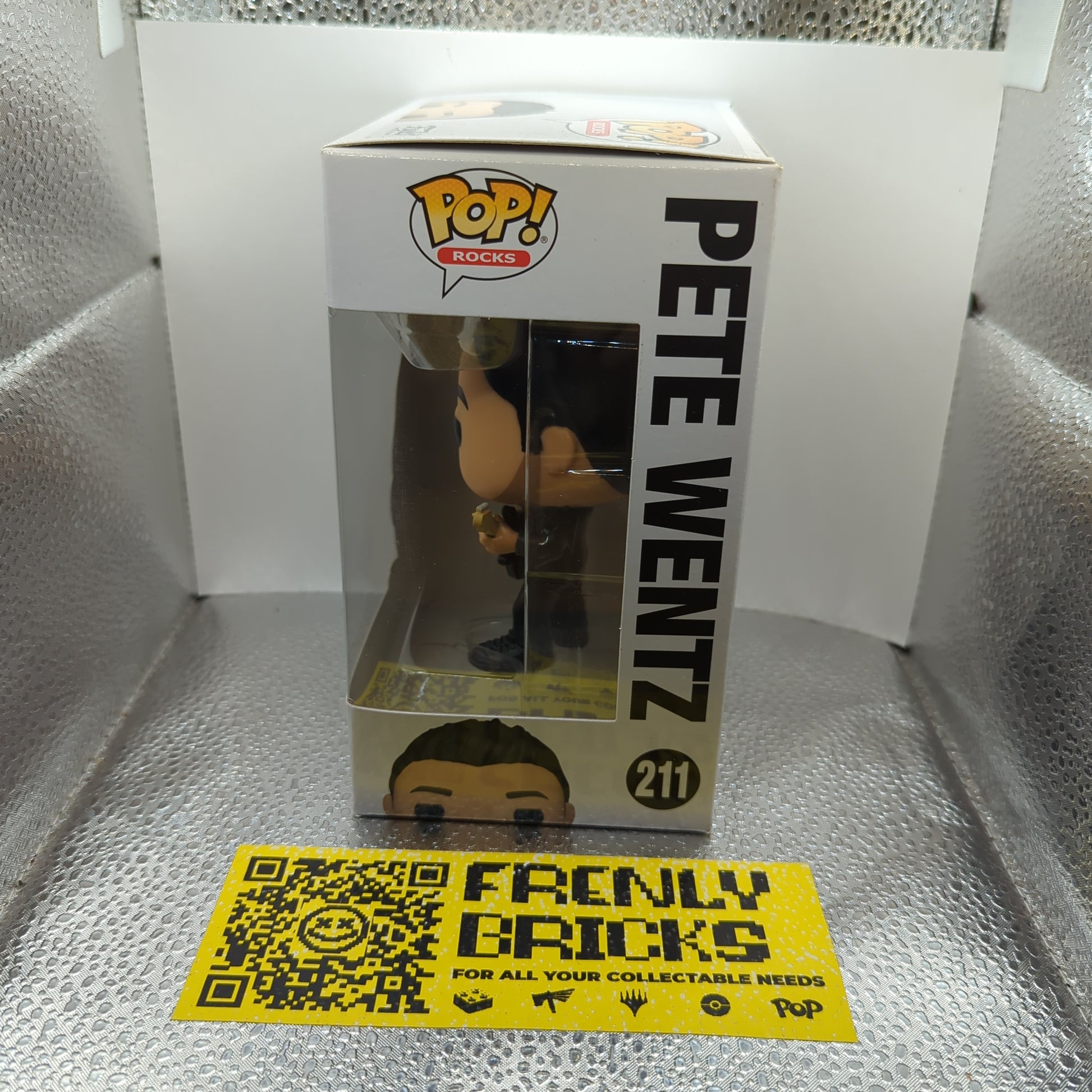 Funko Fall Out Boy Pete Wentz 211 Pop Figure FRENLY BRICKS - Open 7 Days