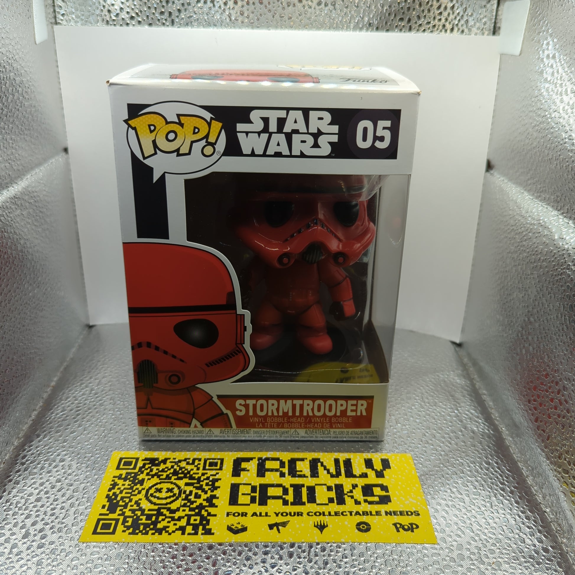 funko pop vinyl Star Wars  Red Storm Trooper #05 FRENLY BRICKS - Open 7 Days