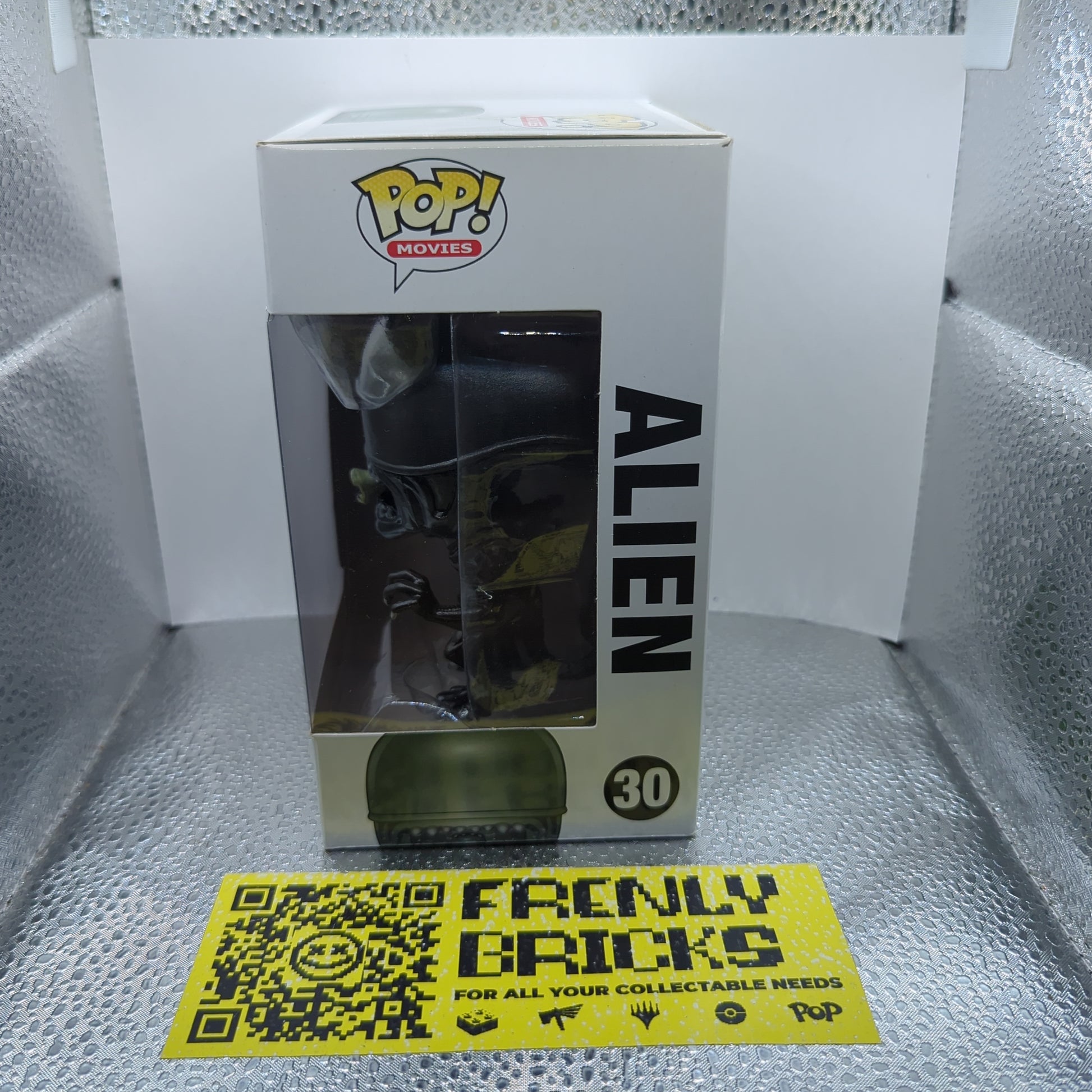 Alien 30 ~ Funko Pop Vinyl ~ Pop Movies Alien FRENLY BRICKS - Open 7 Days