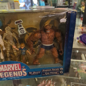 ToyBiz FANTASTIC FOUR Marvel Legends Action Figure Box Set New With RARE variant FRENLY BRICKS - Open 7 Days
