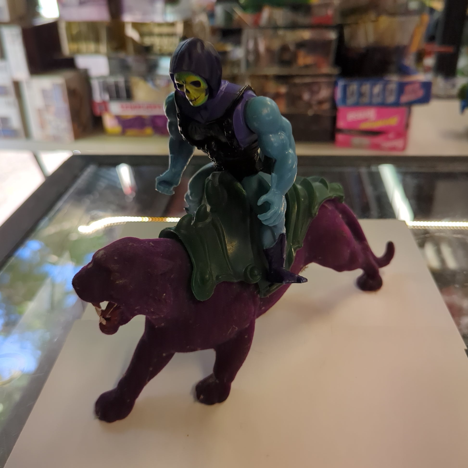 MOTU Panthor Purple Flocked Panther W/ Skeletor  Mattel VTG 1981 No Accessories FRENLY BRICKS - Open 7 Days