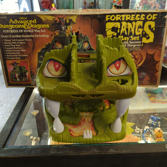 LJN Advanced Dungeons & Dragons Fortress Of Fangs Action Figure Playset Vintage FRENLY BRICKS - Open 7 Days