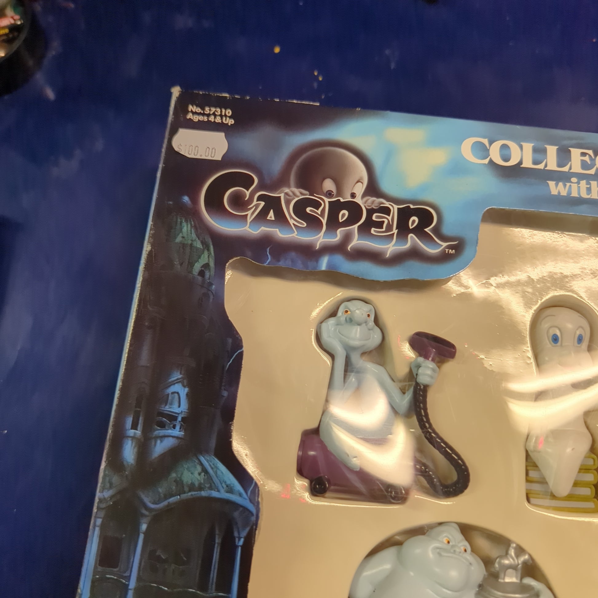 Vintage Casper Collectable Figures with Whipstaff Manor  1995 TYCO FRENLY BRICKS - Open 7 Days