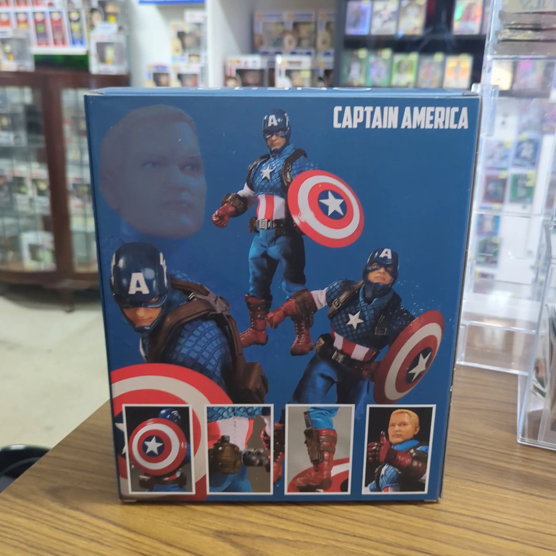 Mezco One:12 Collective Captain America Marvel Universe Avengers FRENLY BRICKS - Open 7 Days