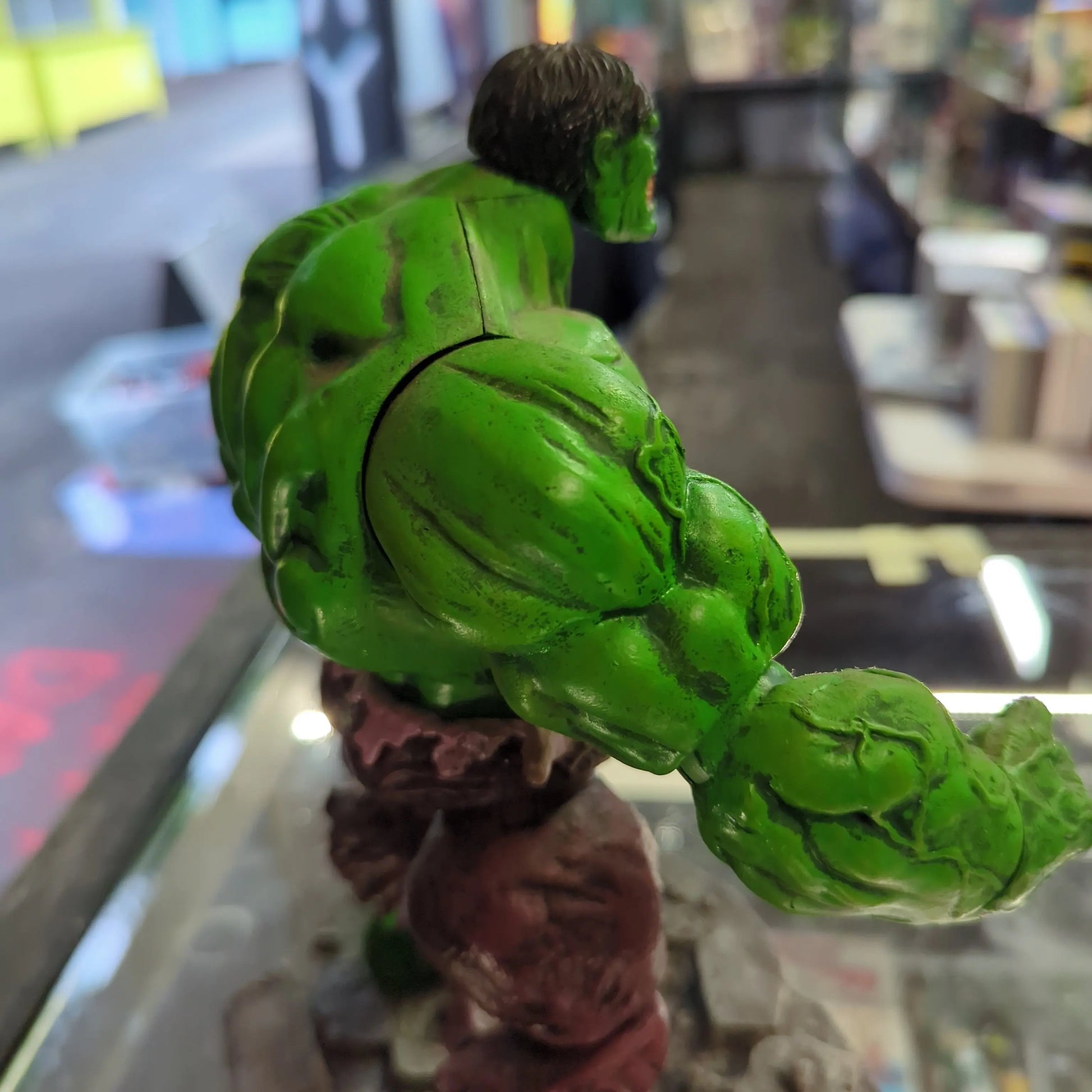 2013 DST Marvel Diamond Select Incredible RAMPAGING Hulk Figure 10"  WITH BASE FRENLY BRICKS - Open 7 Days