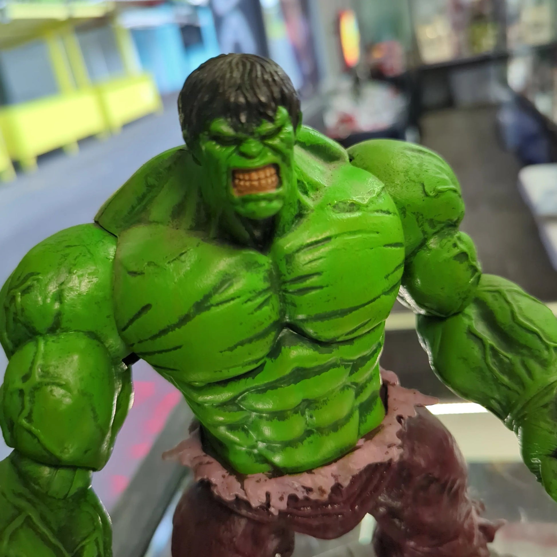 2013 DST Marvel Diamond Select Incredible RAMPAGING Hulk Figure 10"  WITH BASE FRENLY BRICKS - Open 7 Days