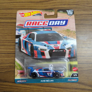 HOT WHEELS PREMIUM FPY86 RACE4 DAY SET AUDI R8 LMS CAR 3 FRENLY BRICKS - Open 7 Days