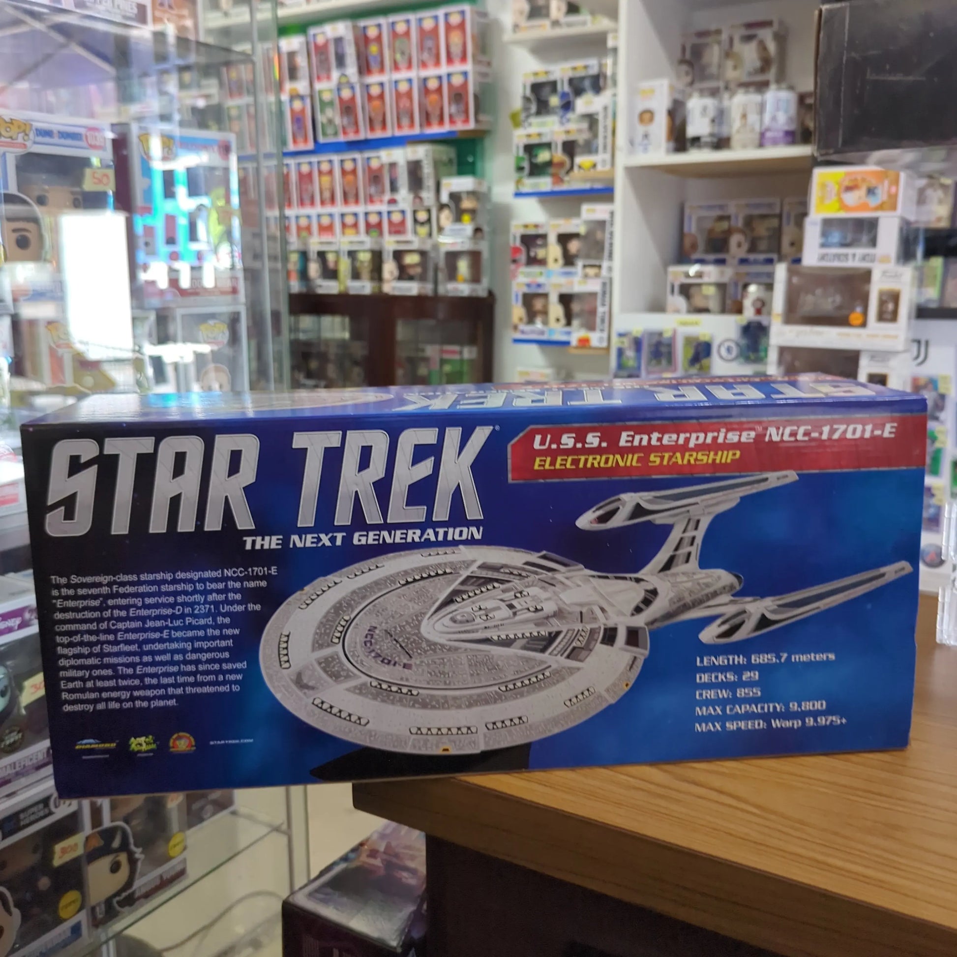 Diamond Select Star Trek Star Ship Enterprise NCC-1701 E Nemesis works FRENLY BRICKS - Open 7 Days