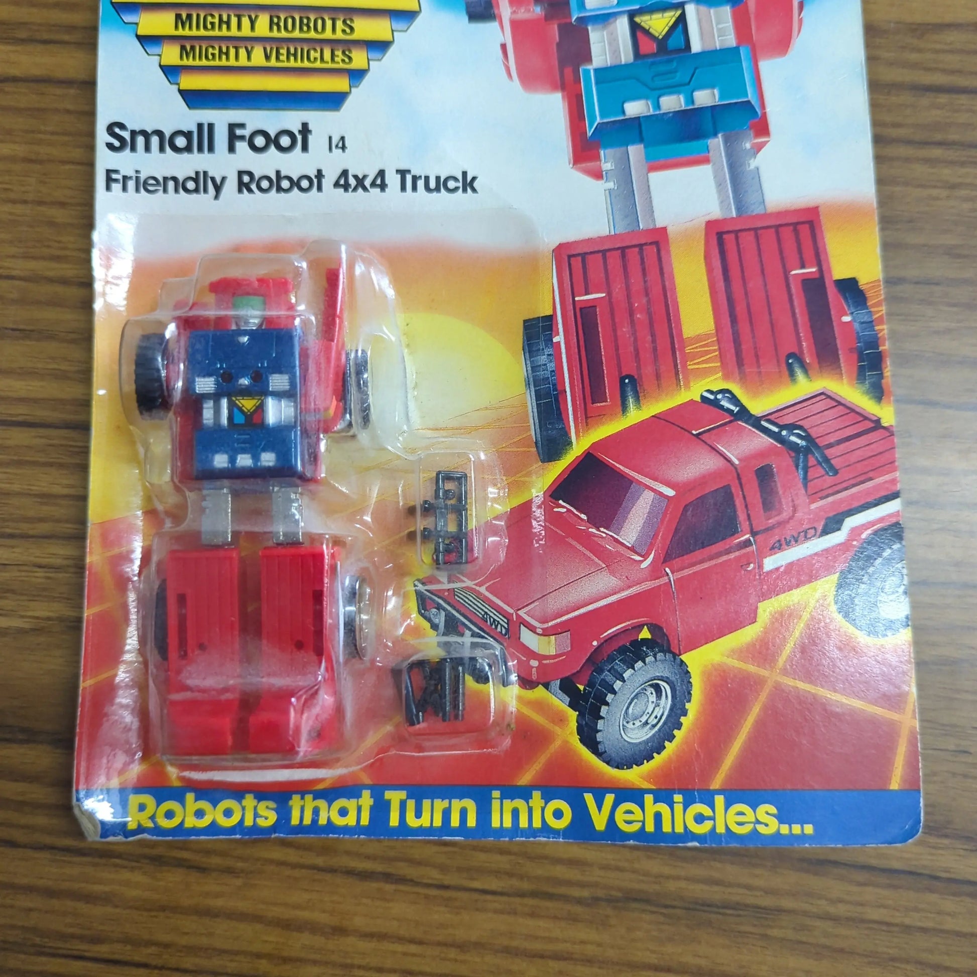 Vintage TONKA GOBOTS "SMALL FOOT" #14 Friendly Robot 4x4 TRUCK, Red FRENLY BRICKS - Open 7 Days