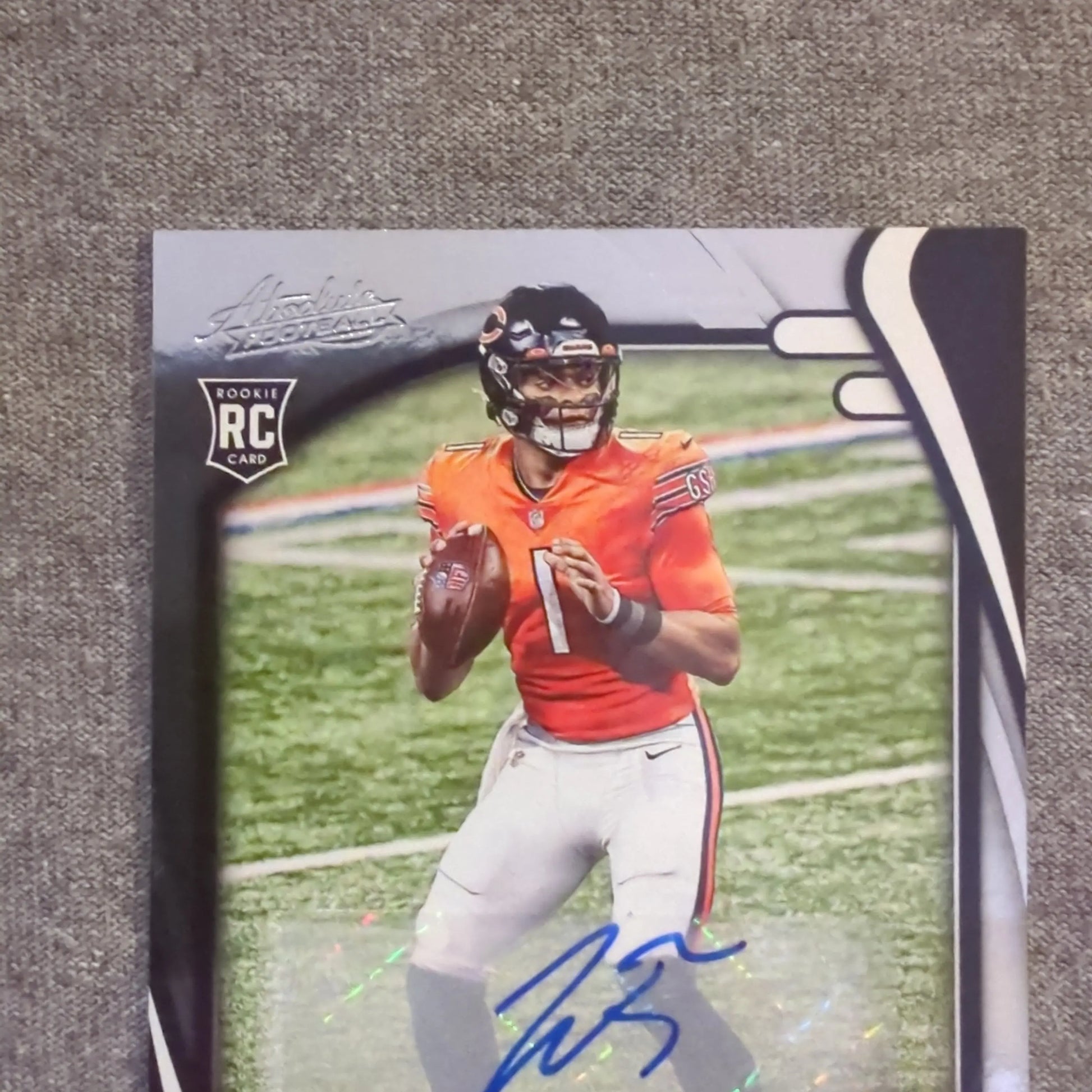 2021 Panini Absolute Football Justin Fields Auto Rookie RC Steelers . FRENLY BRICKS - Open 7 Days