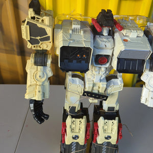 Transformers Takara Tomy Metroplex Titan Class 60cm Tall FRENLY BRICKS - Open 7 Days