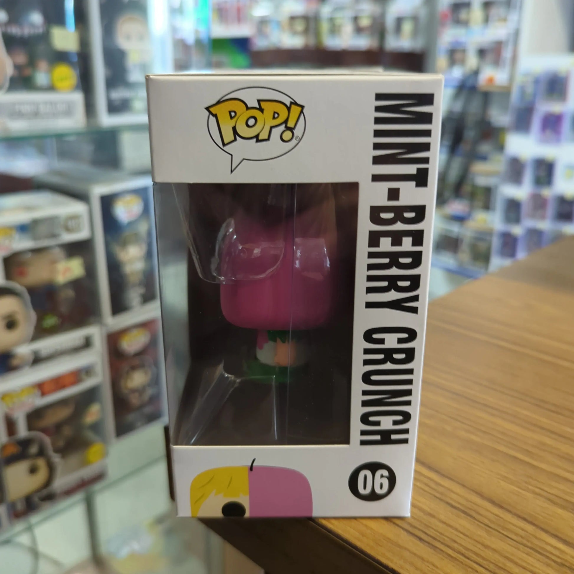 Animation Funko Pop - Mint-Berry Crunch - South Park - SDCC Exclusive - No. 06 FRENLY BRICKS - Open 7 Days