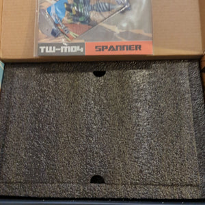 Tw-m04 Spanner Springer New In Hand USA Seller New FRENLY BRICKS - Open 7 Days