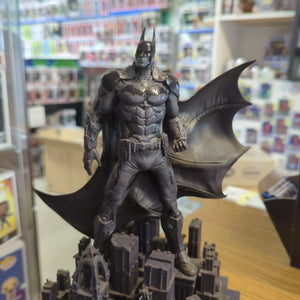 Batman Gotham Knight Collector's Statue Arkham Knight (statue only) dust on FRENLY BRICKS - Open 7 Days