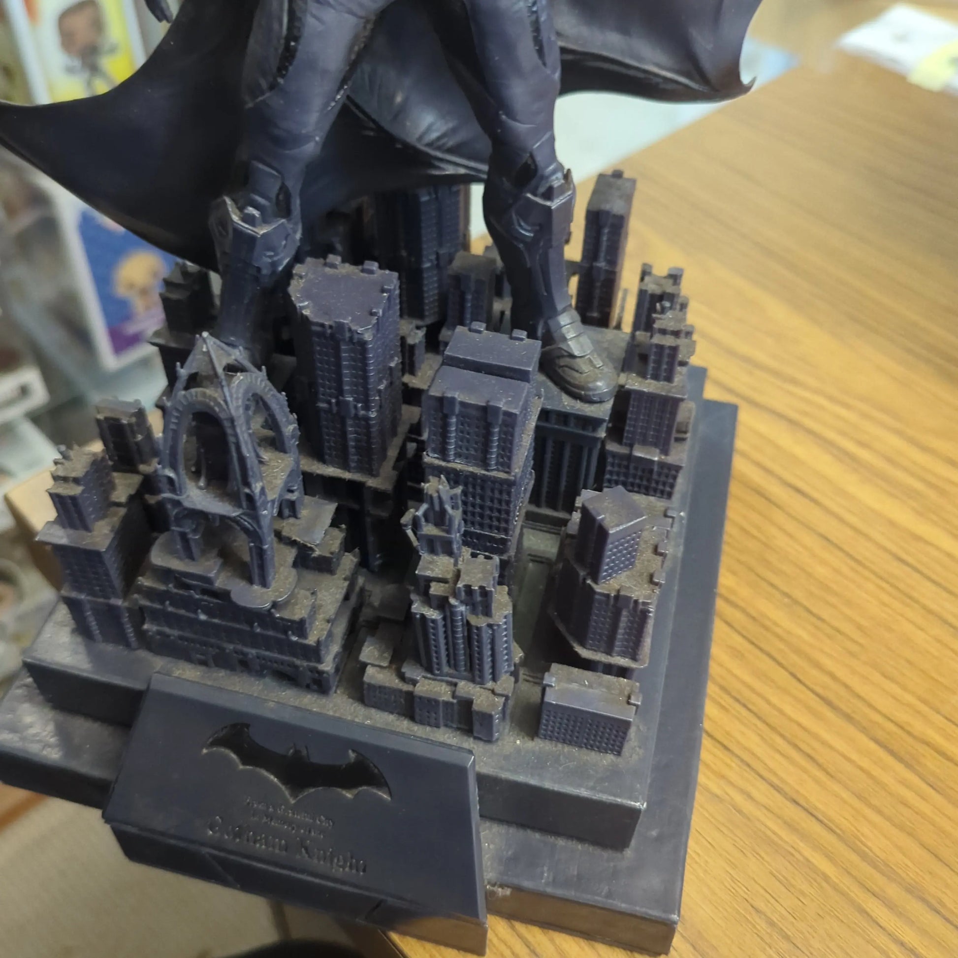 Batman Gotham Knight Collector's Statue Arkham Knight (statue only) dust on FRENLY BRICKS - Open 7 Days