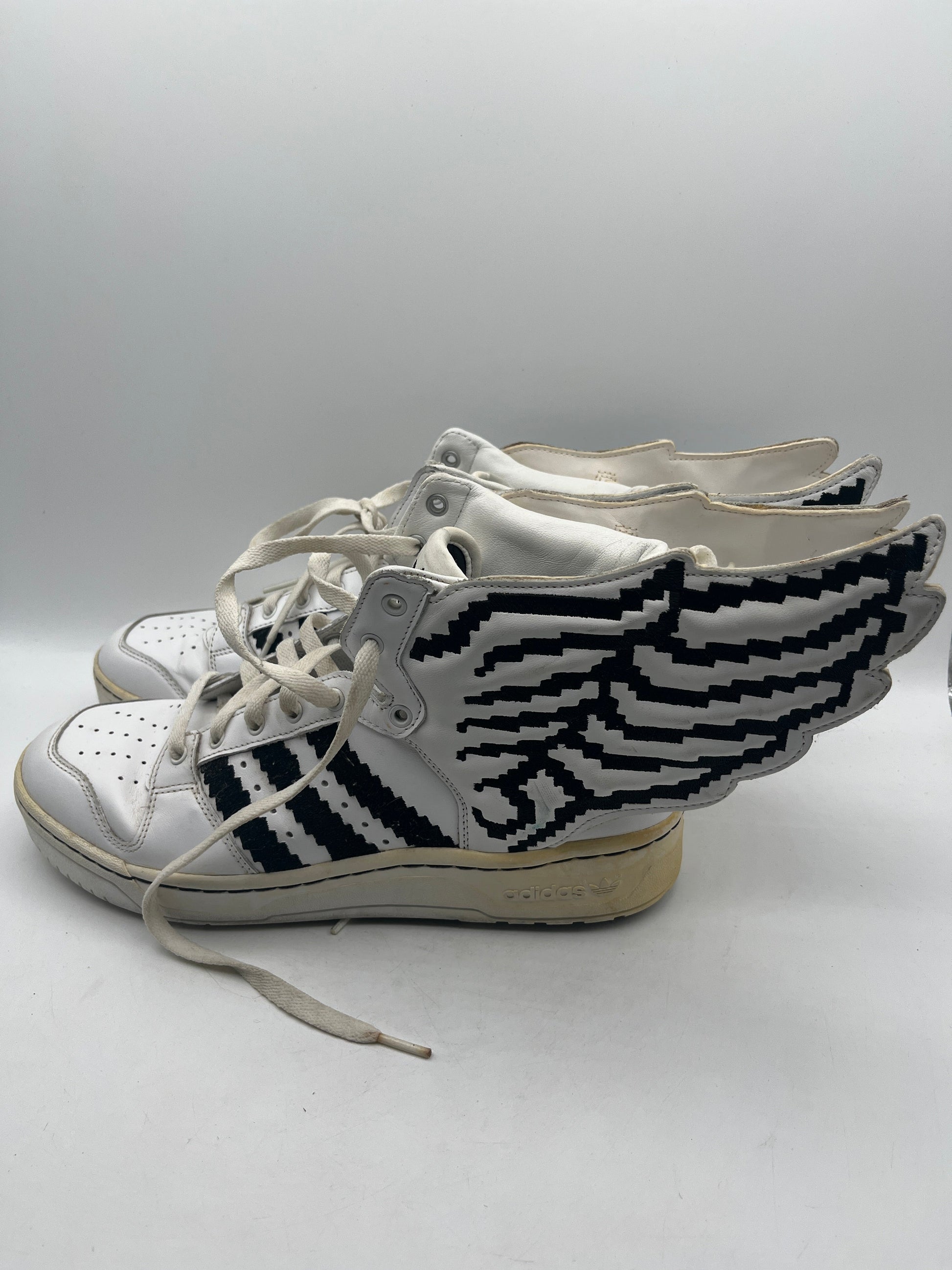 USED Size 11US - adidas Jeremy Scott Wings 2.0 Pixel White FRENLY BRICKS - Open 7 Days