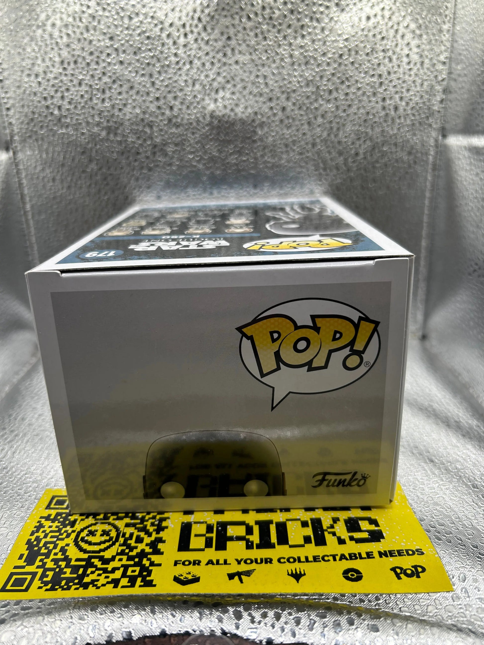 Pop Vinyl Star Wars #179 K-2SO FRENLY BRICKS - Open 7 Days