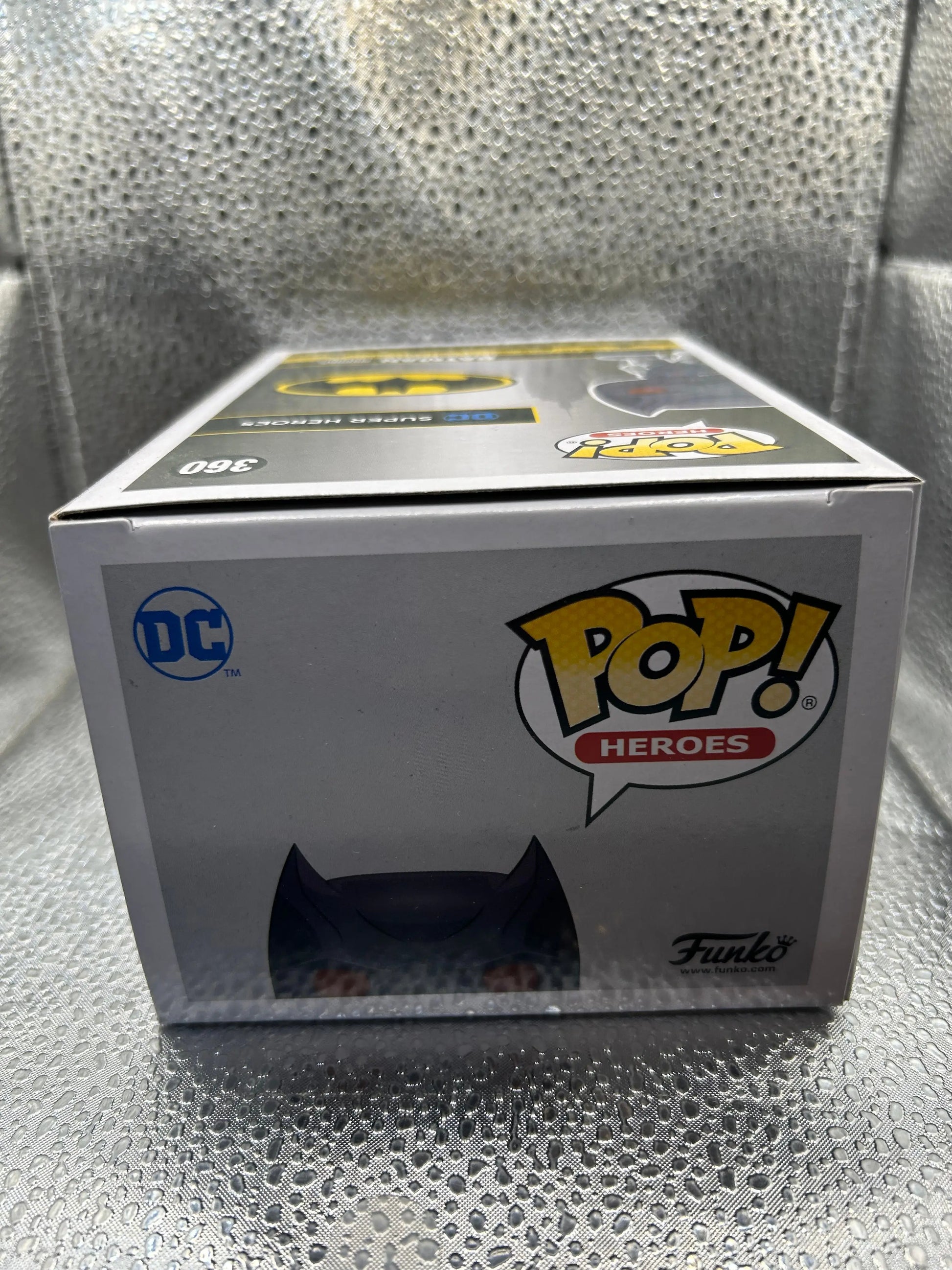 FUNKO Pop Vinyl #360 Batman FRENLY BRICKS - Open 7 Days