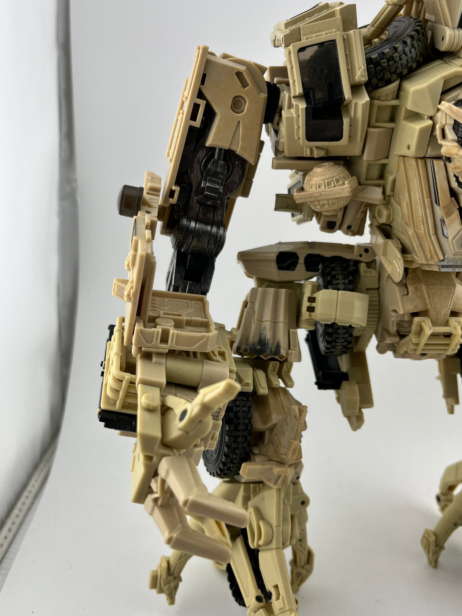 Takara Tomy Transformers Masterpiece Movie Series MPM-14 Bonecrusher - Loose FRENLY BRICKS - Open 7 Days