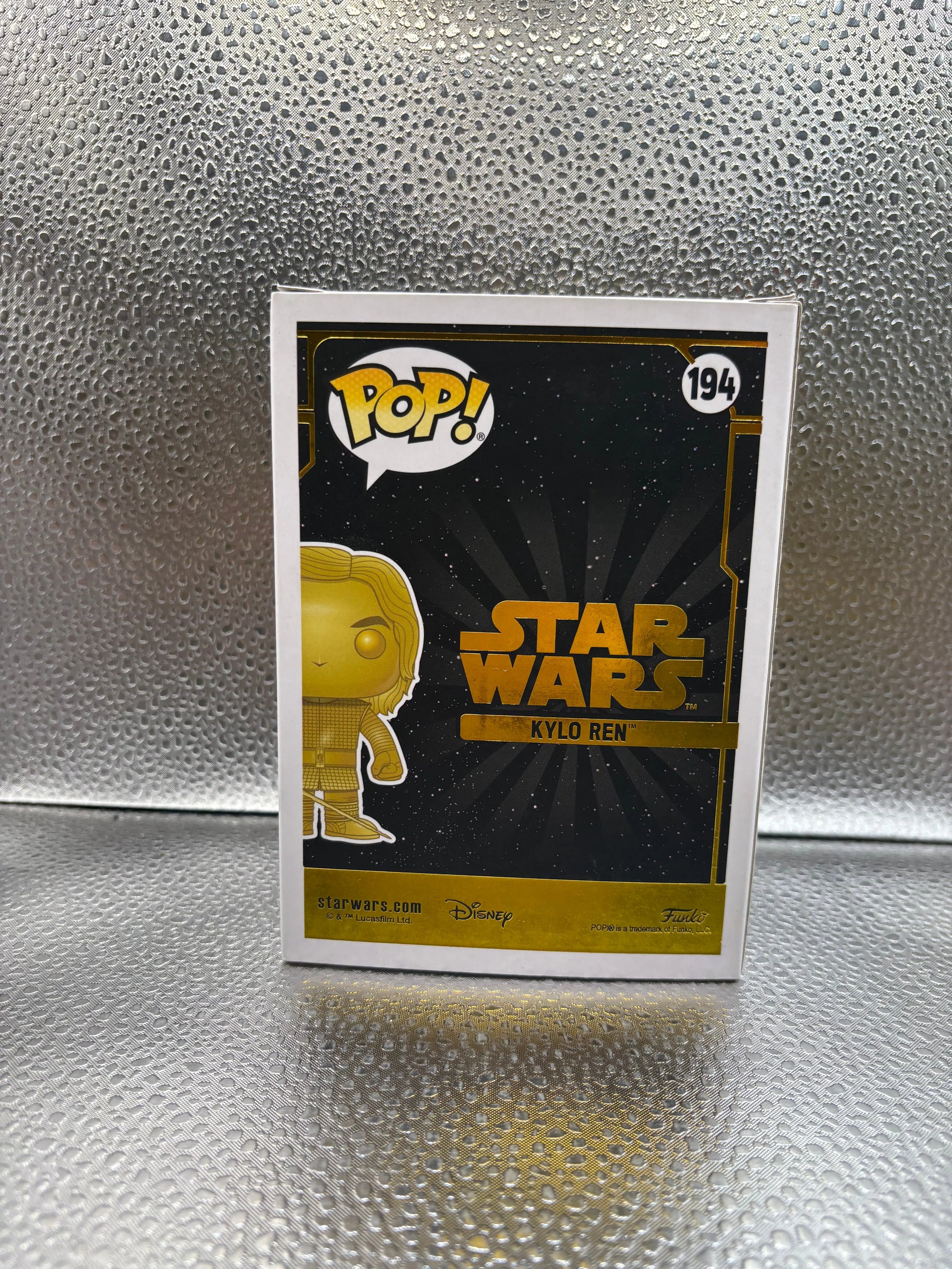 Funko Pop Vinyl #194 Star Wars Kylo Ren FRENLY BRICKS - Open 7 Days