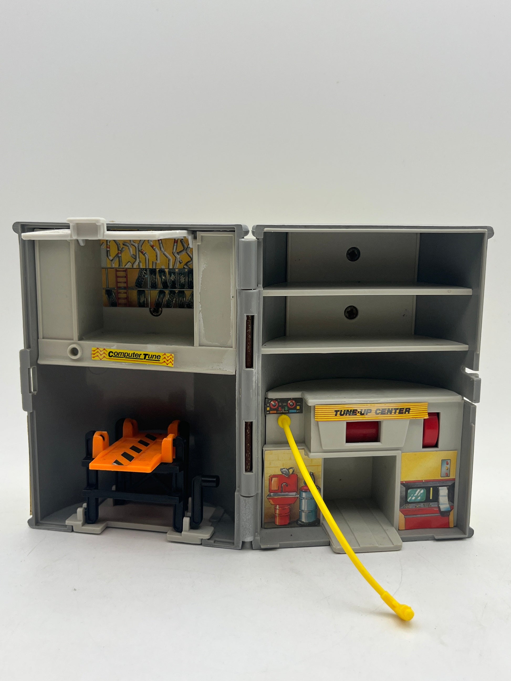 Vtg 1989 Galoob Micro Machines Secret Auto Supplies Motor Oil Can Playset FRENLY BRICKS - Open 7 Days