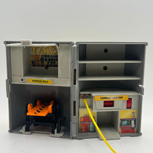 Vtg 1989 Galoob Micro Machines Secret Auto Supplies Motor Oil Can Playset FRENLY BRICKS - Open 7 Days