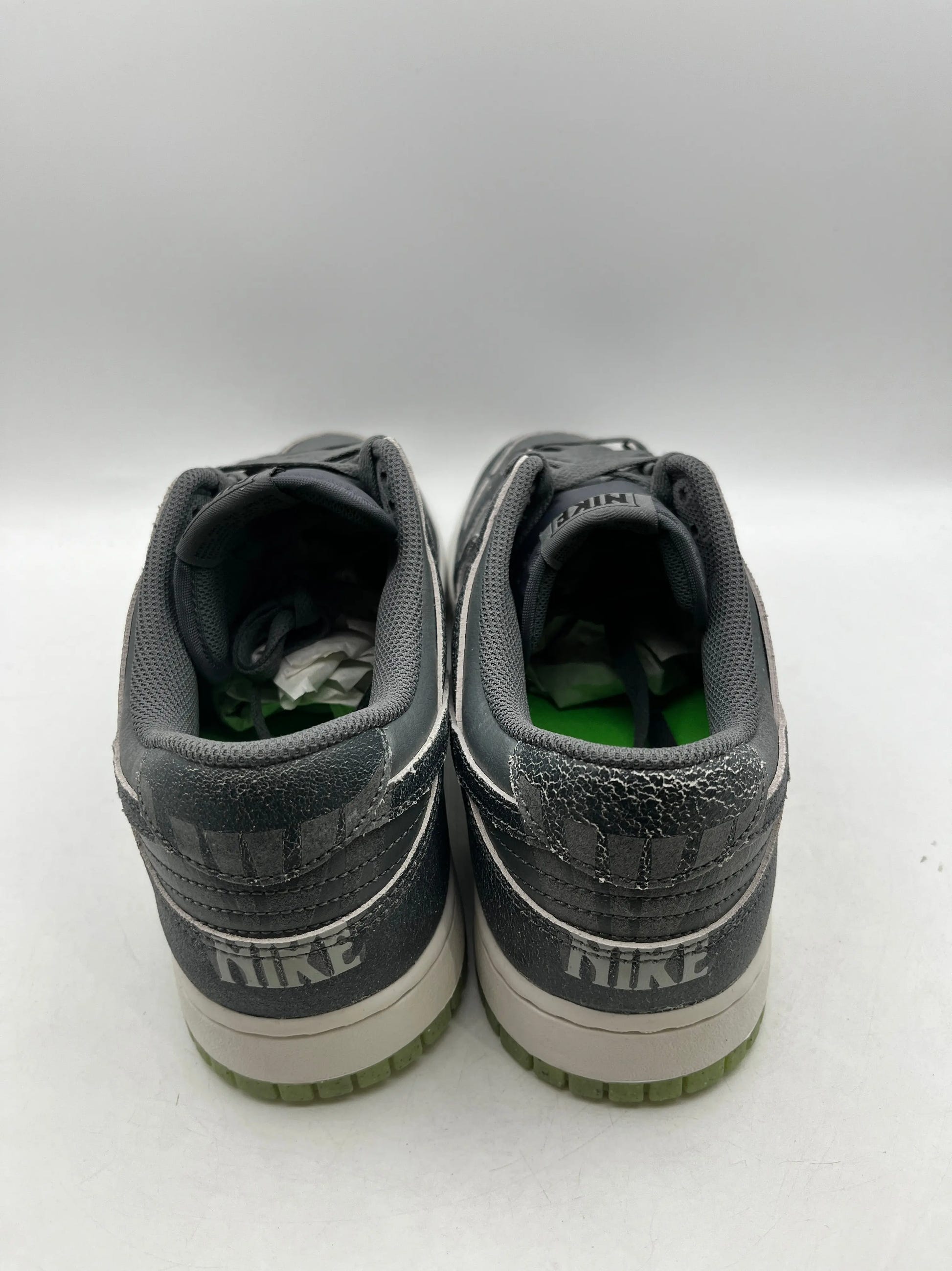 Nike Dunk SE Low Halloween - Cauldron - Mens UK12 - With Box FRENLY BRICKS - Open 7 Days image 3
