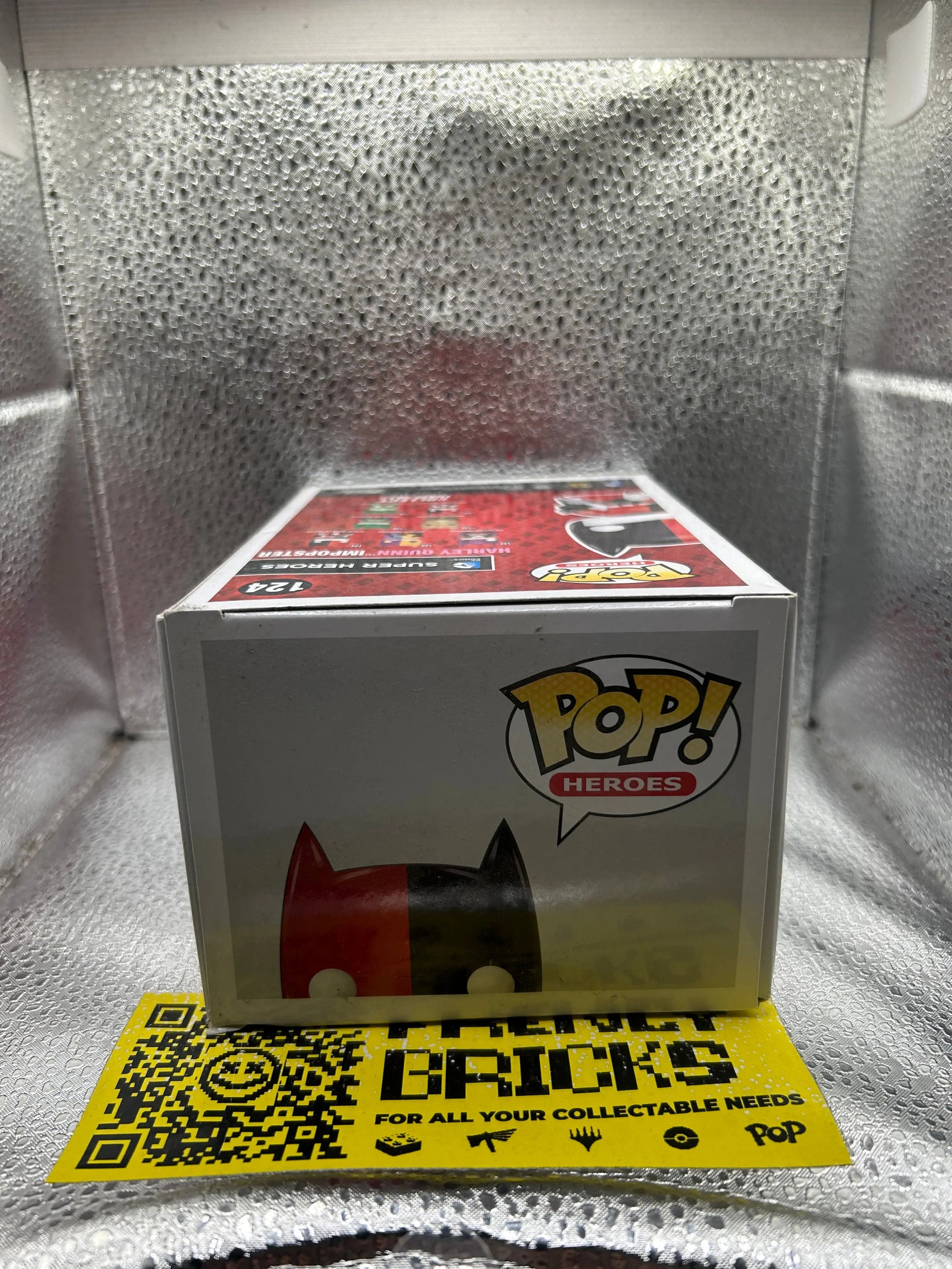 Pop Vinyl #124 Dc Harley Quinn Impopster FRENLY BRICKS - Open 7 Days