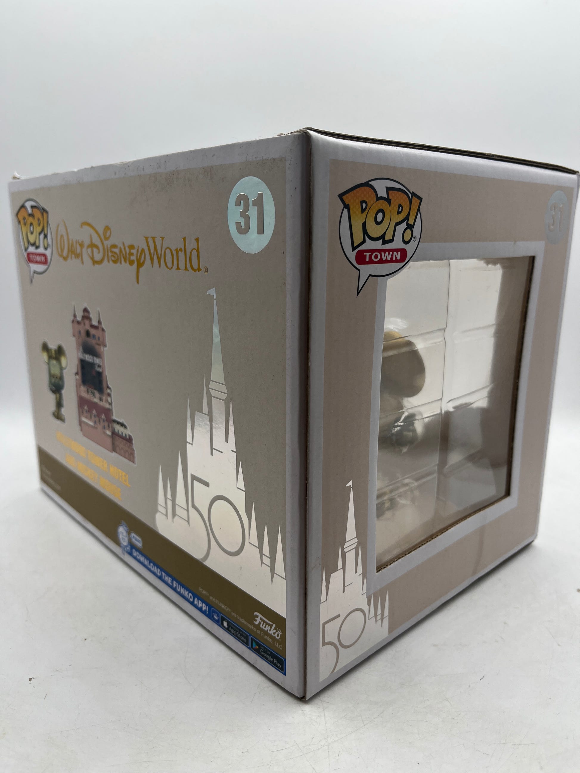 Funko Pop Hollywood Tower Hotel and Mickey Mouse Gold #31 (Disney Exclusive) image 9