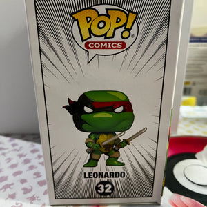 Funko Pop Vinyl Comics Chase TMNT Leonardo #32 FRENLY BRICKS - Open 7 Days