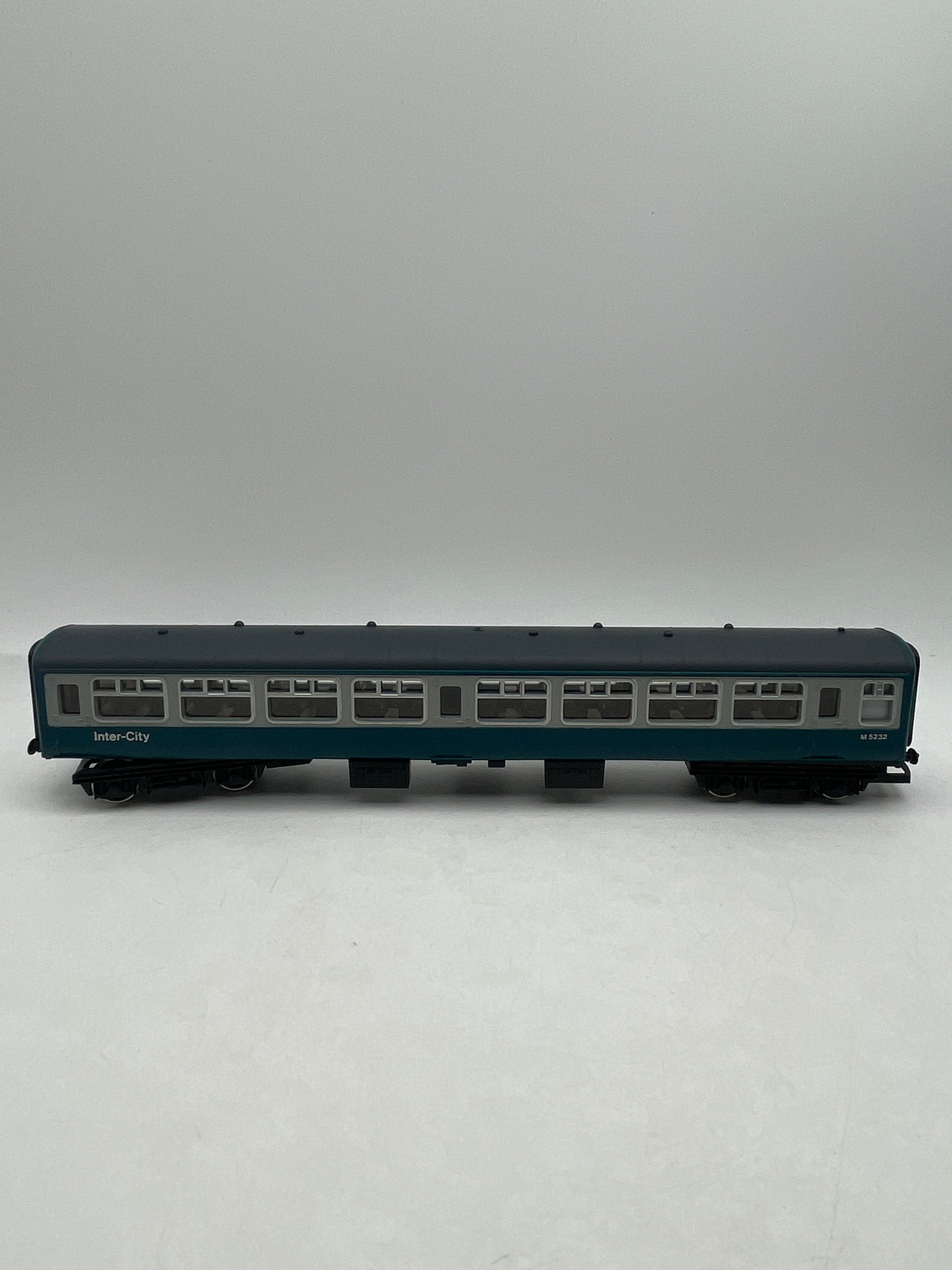 Hornby R751 Class 37 Diesel Locomotive OO Gauge British Rail Blue 37 130 8H22 FRENLY BRICKS - Open 7 Days