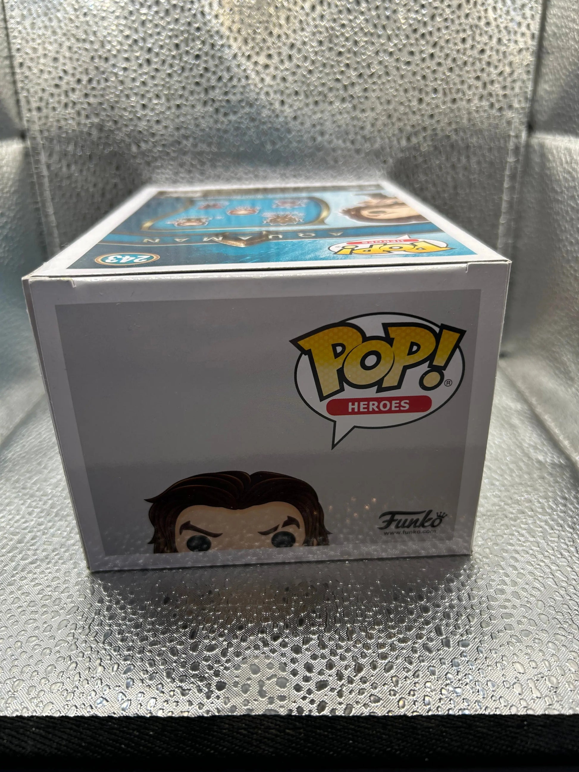 Funko Pop #243 Arthur Curry FRENLY BRICKS - Open 7 Days