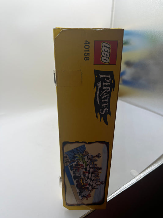 LEGO 40158 Pirates Chess Set Historical 20 Minifigures New Sealed Retired Rare FRENLY BRICKS - Open 7 Days