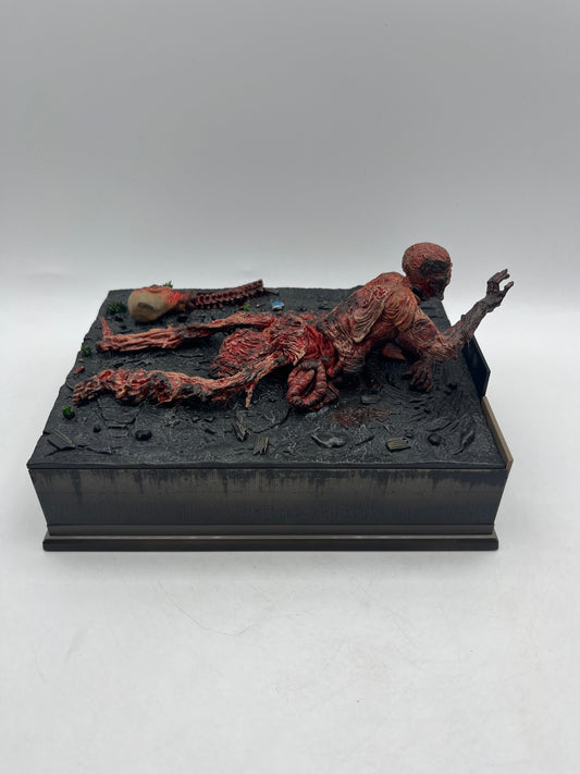 The Walking Dead Season:5 Blu-Ray Limited Edition Napalm Walker Statue Set FRENLY BRICKS - Open 7 Days