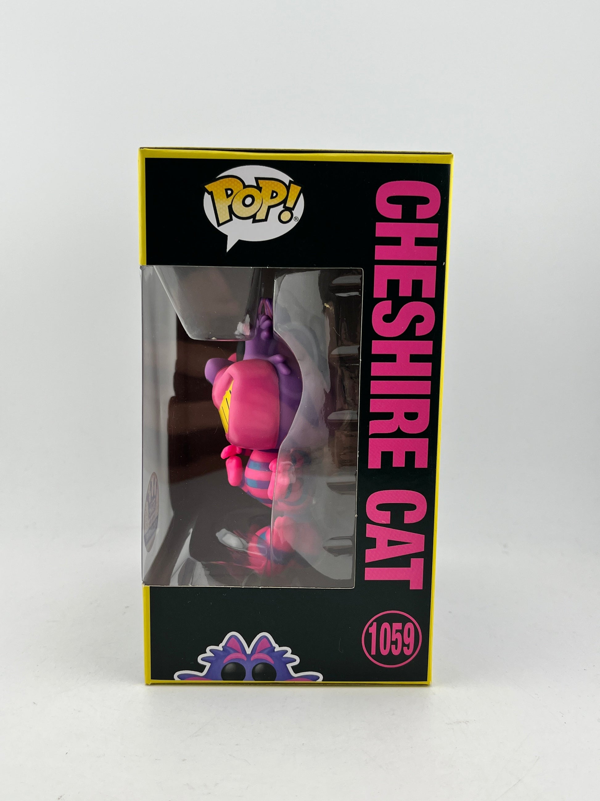 Funko POP! Disney Alice In Wonderland - Cheshire Cat #1059 - Blacklight Exclusive FRENLY BRICKS - Open 7 Days