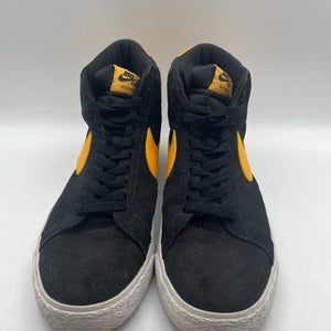 Nike Mens SB Zoom Blazer Mid 'Black University Gold' 864349 009 Size US11 FRENLY BRICKS - Open 7 Days