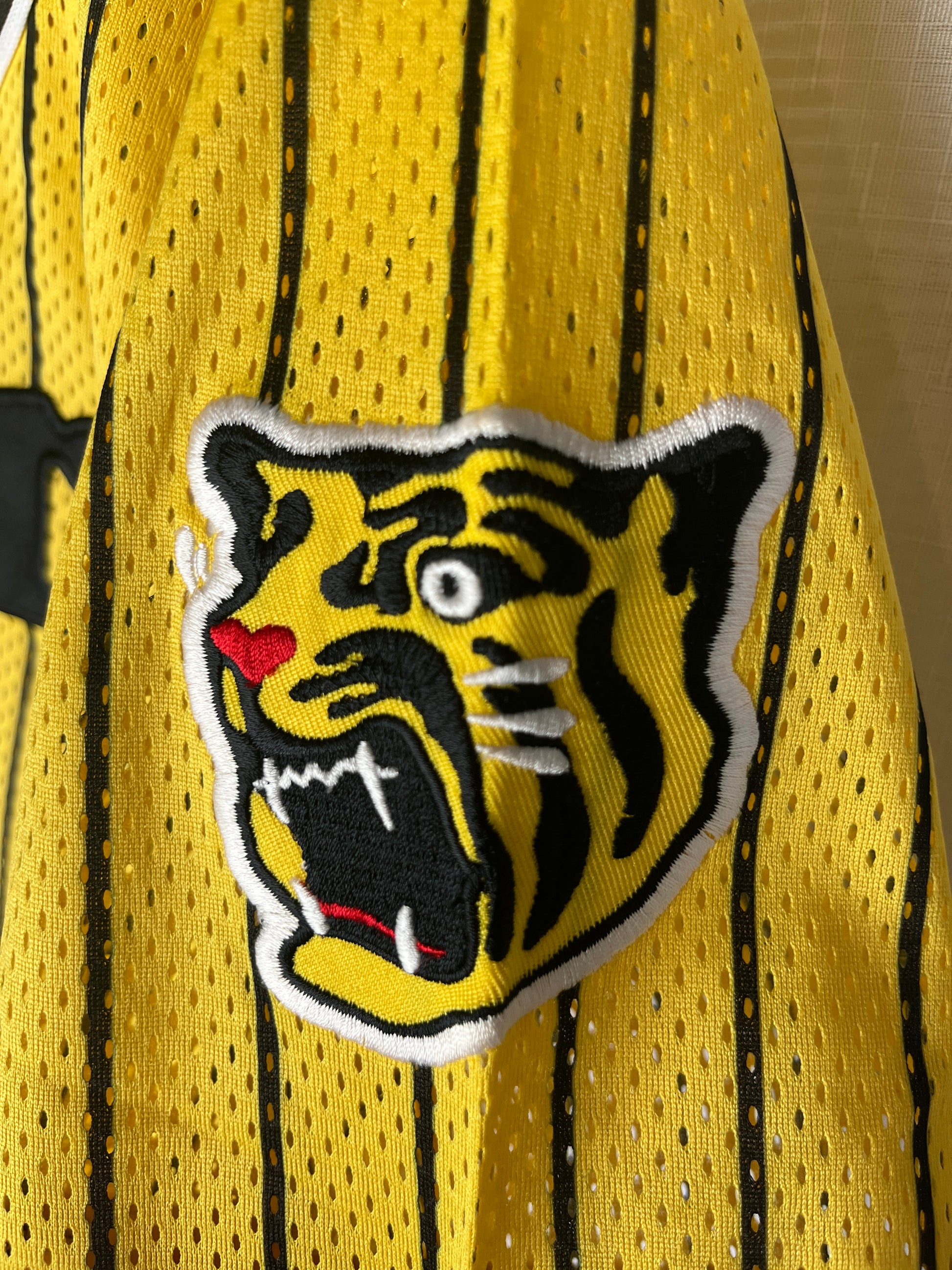 Nippon Baseball Hanshin Tigers Yellow/Black Blank Jersey Large