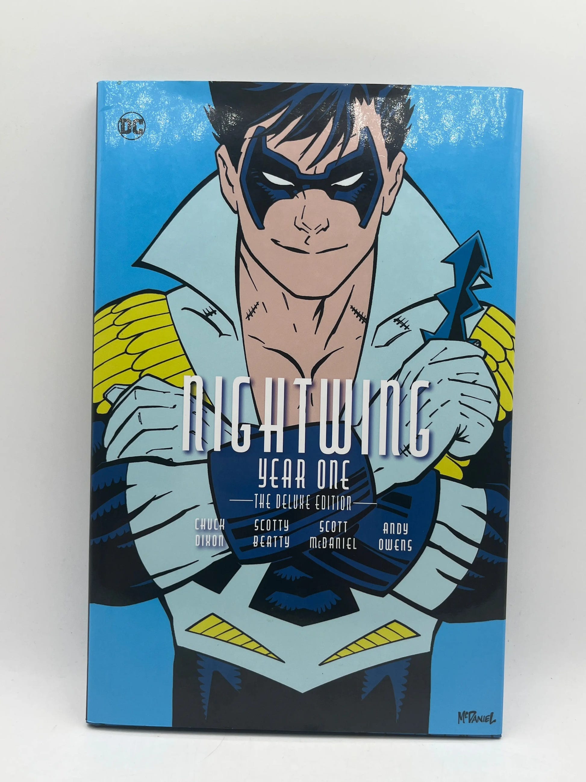 Nightwing Year One: The Deluxe Edition Hardcover HC Dixon Beatty FRENLY BRICKS - Open 7 Days image 1