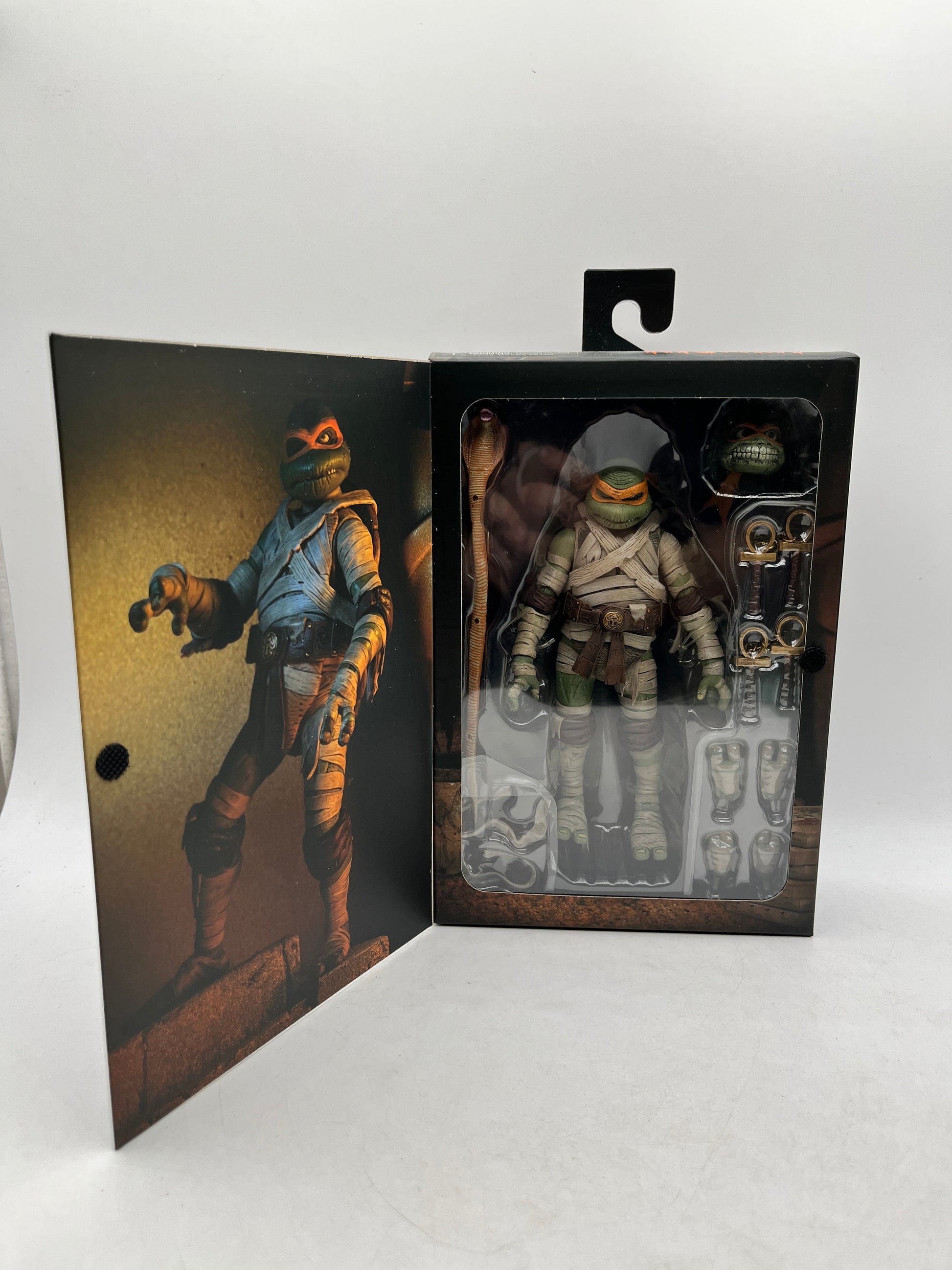 Official NECA Michelangelo As Mummy Monster Teenage Mutant Ninja Turtles TMNT 7" - Sealed FRENLY BRICKS - Open 7 Days