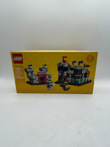 LEGO 40775 - Mini Knight’s Castle GWP - Limited Edition - New and Sealed