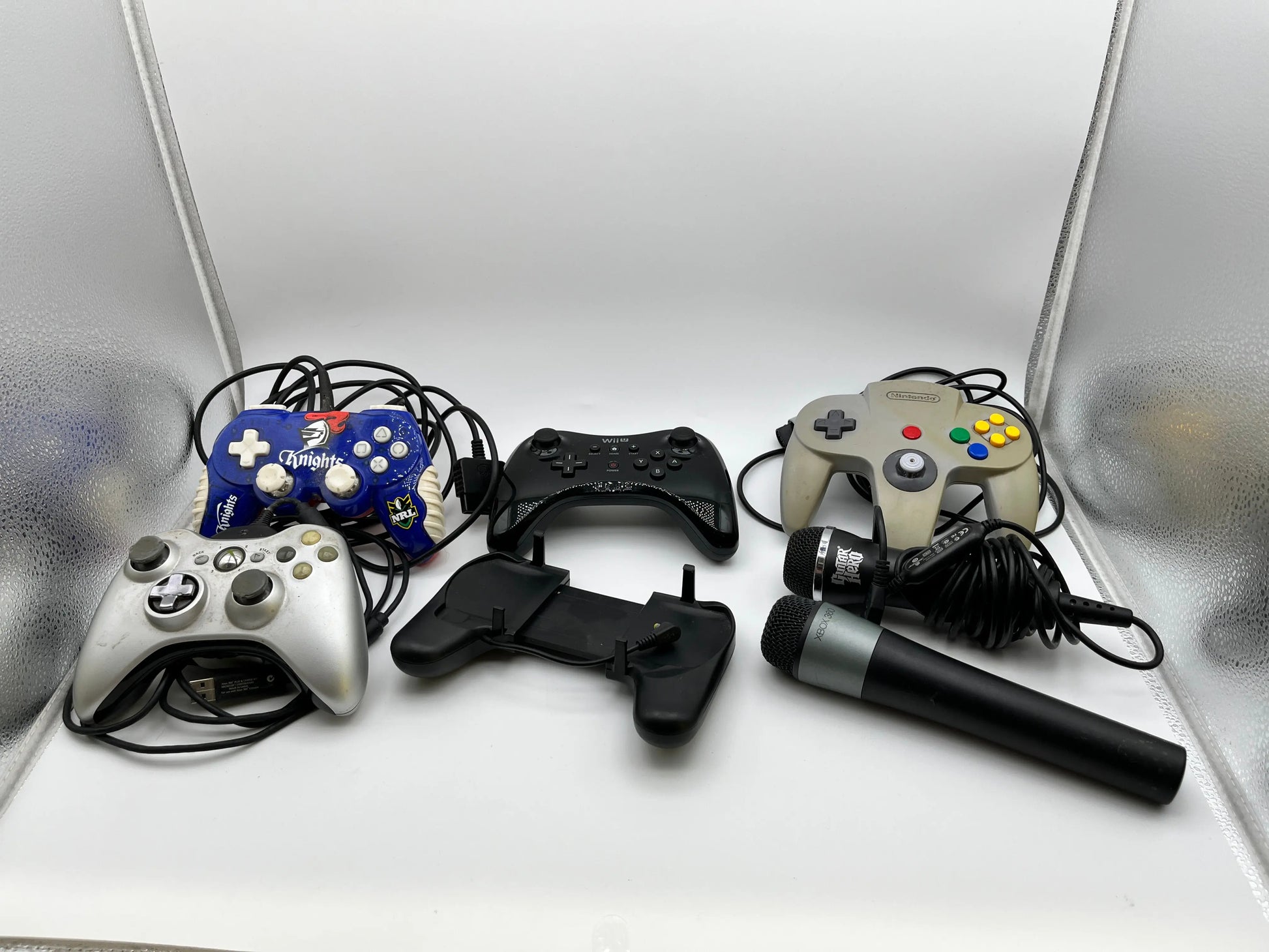 Video Game Controllers Bundle & Accessories Lot FRENLY BRICKS - Open 7 Days