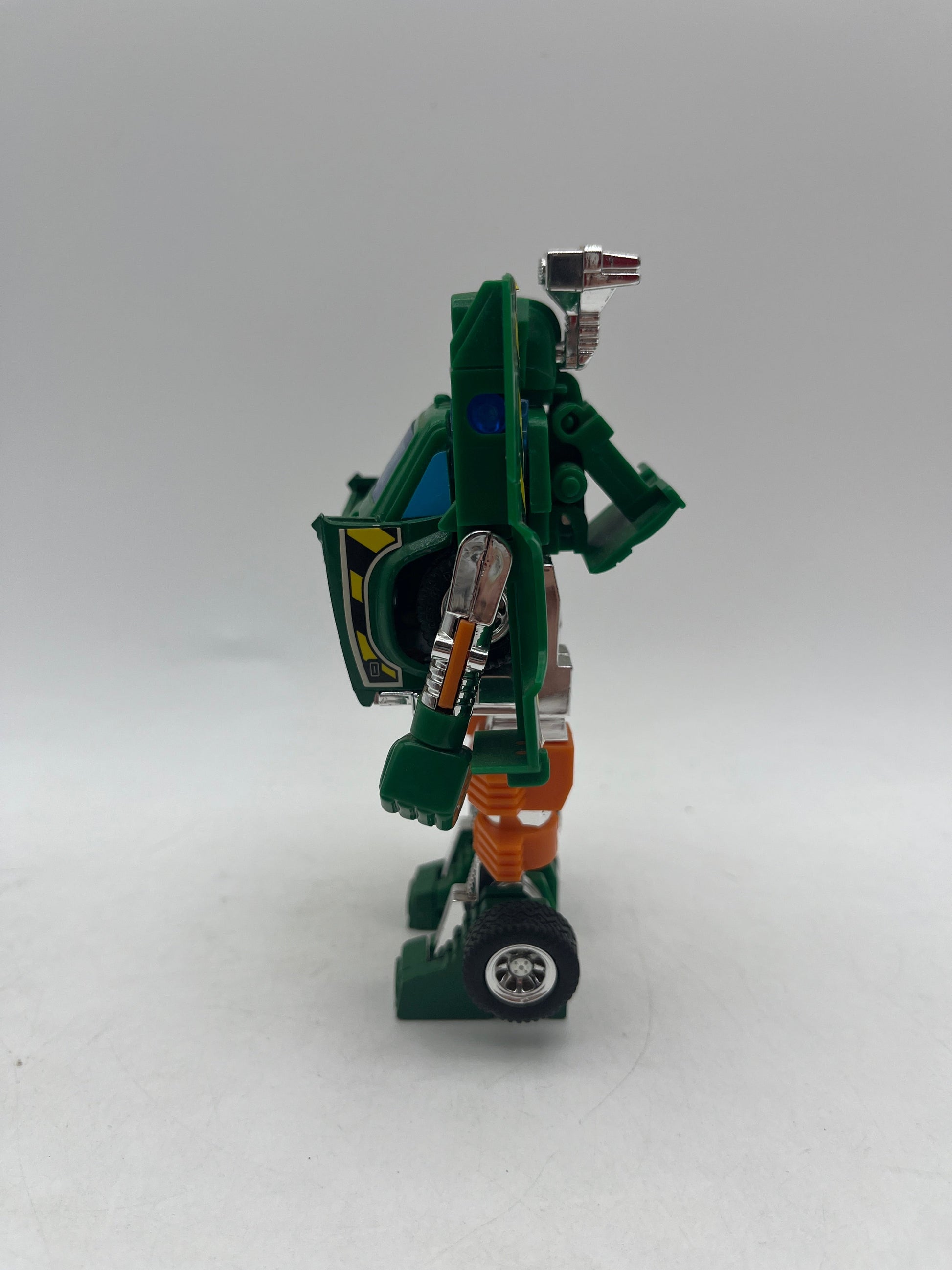 Transformers Takara Tomy G1 “Hoist” 1982 FRENLY BRICKS - Open 7 Days