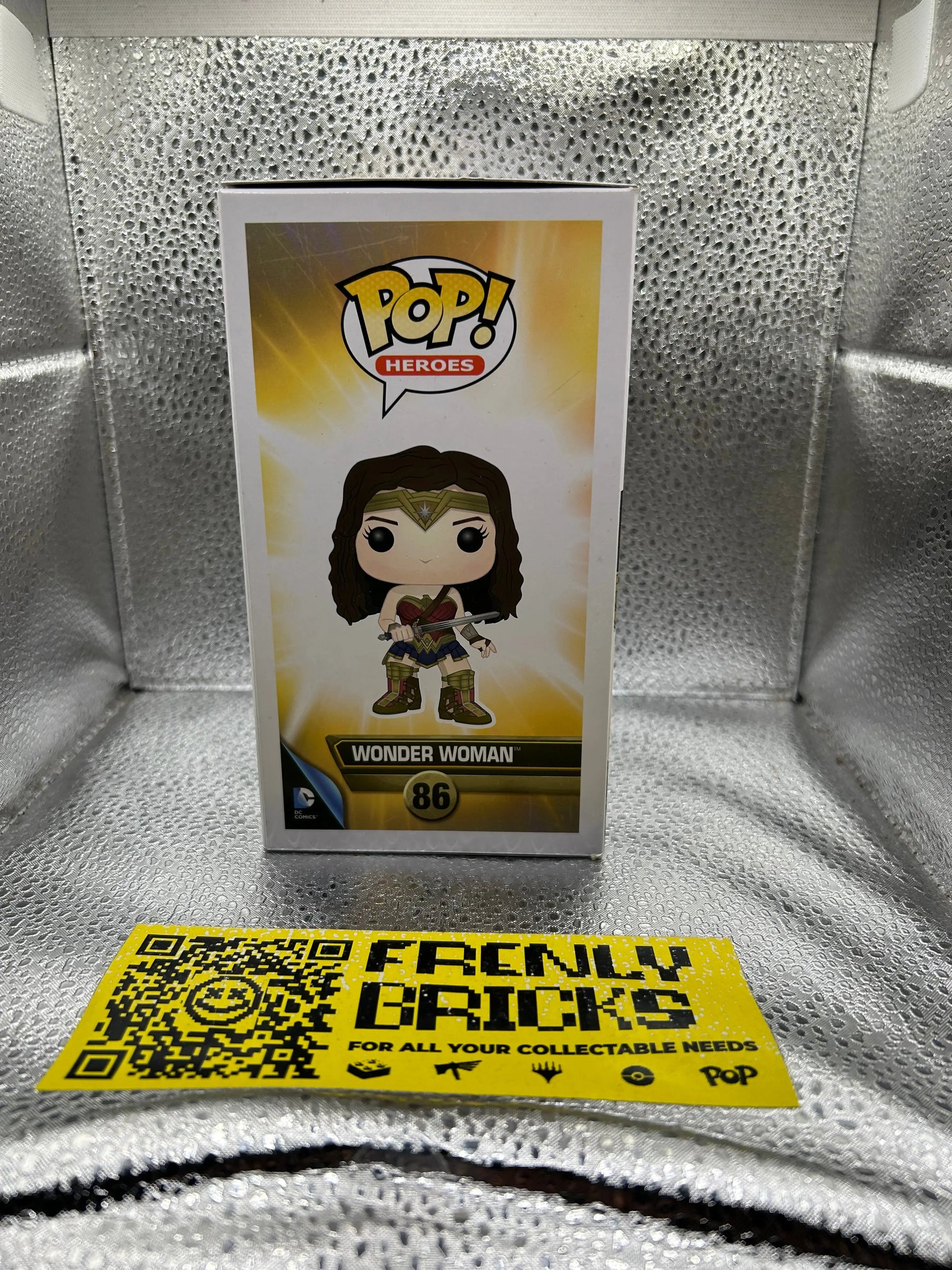 POP! BATMAN V SUPERMAN WONDER WOMAN #86 FRENLY BRICKS - Open 7 Days