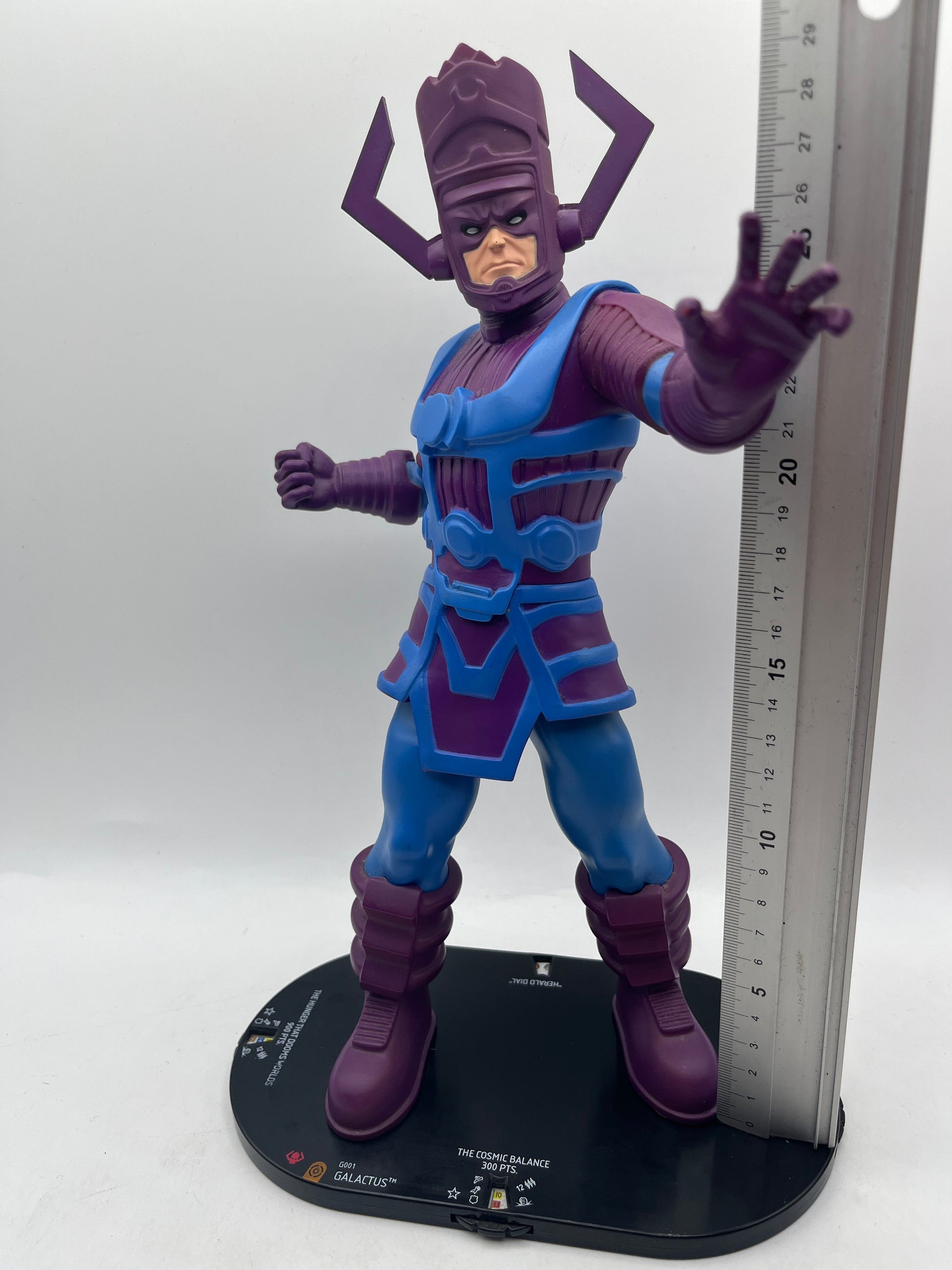 MZ04 Galactus #G001 Galactic Guardians Giant Marvel Heroclix with Card FRENLY BRICKS - Open 7 Days