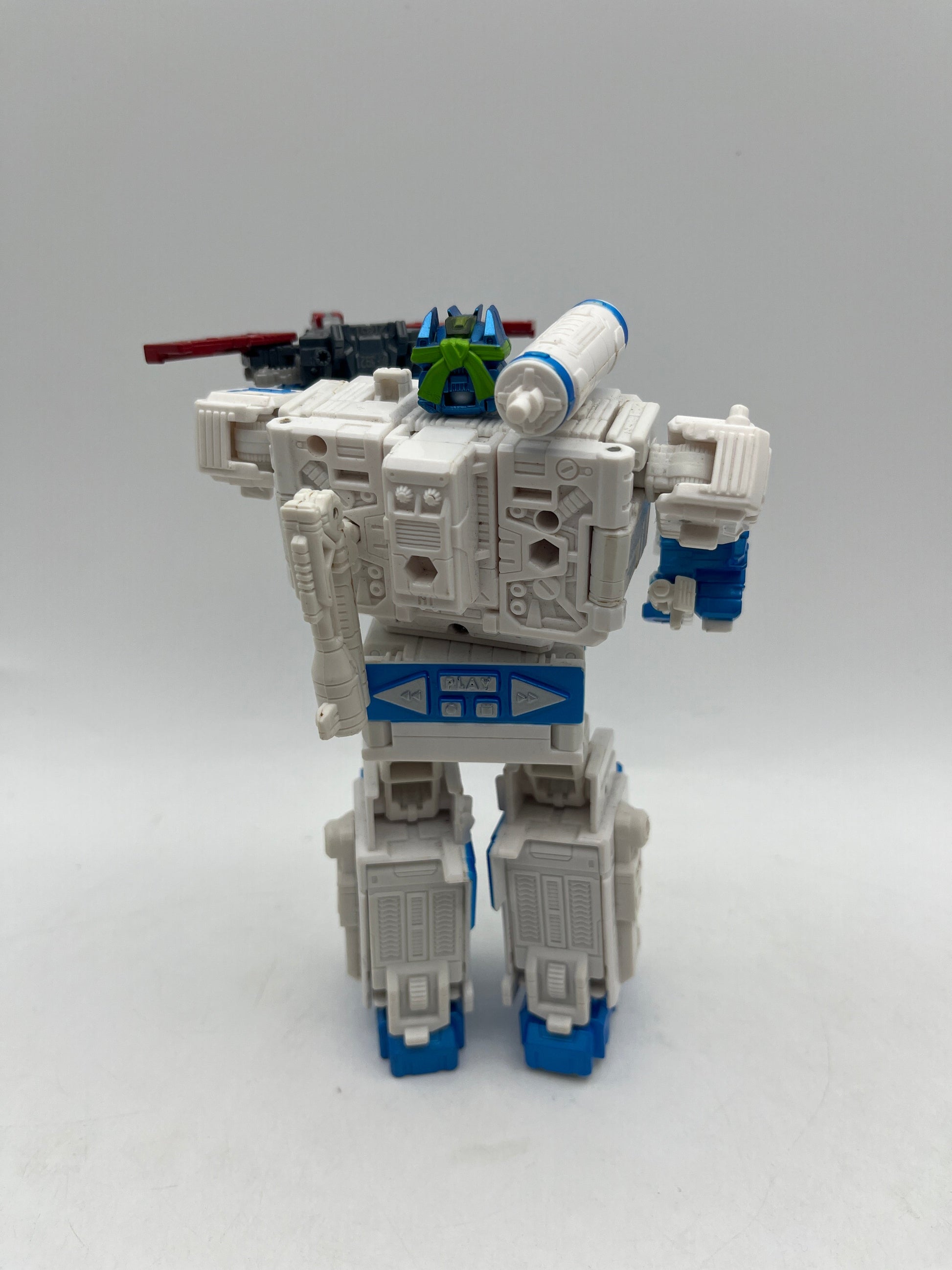 Transformers Generations Soundwave Action Figure Shattered Glass Collection FRENLY BRICKS - Open 7 Days