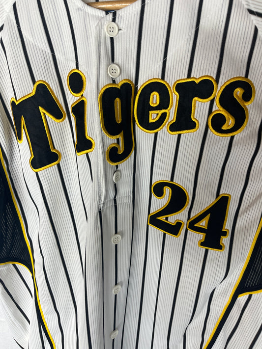 Nippon Baseball Hanshin Tigers “Hiyama #24” White Jersey Large