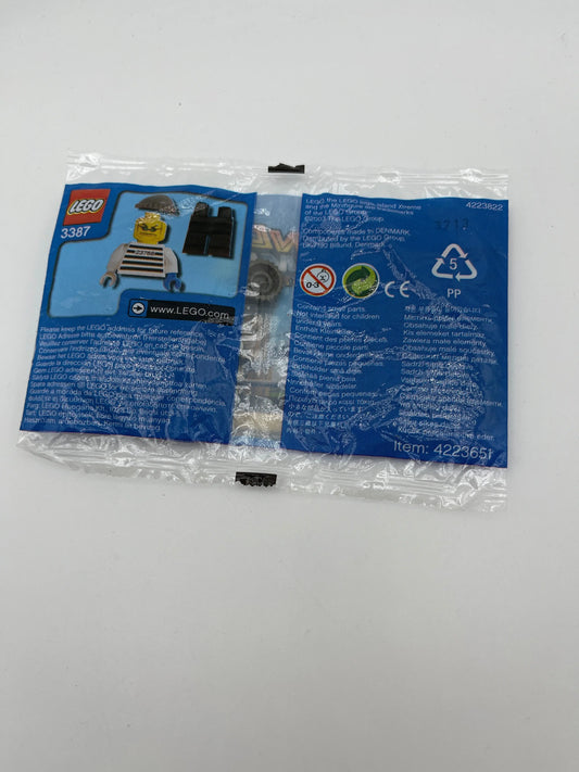 Lego Island Xtreme Stunts #3387 FRENLY BRICKS - Open 7 Days